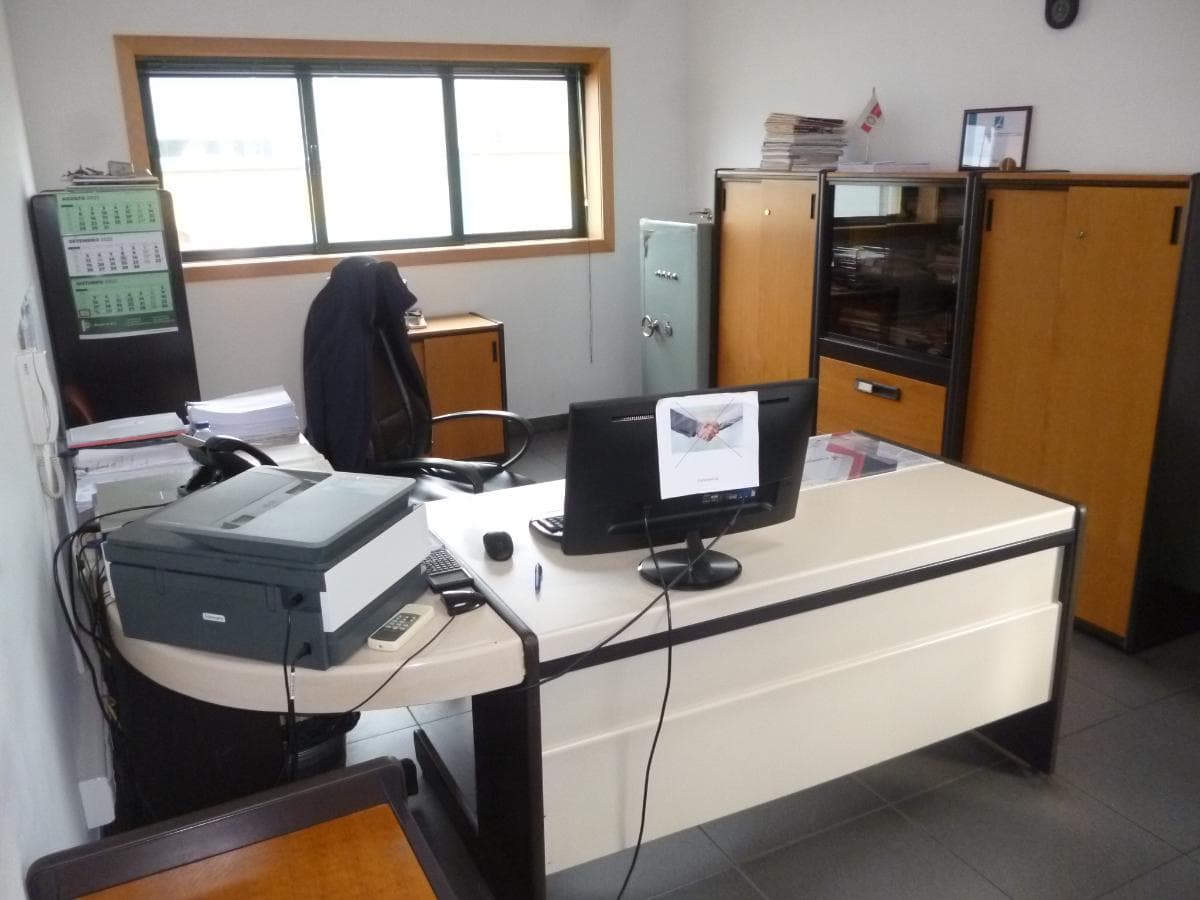 Estabelecimento Comercial · Transformação, reciclagem e refinação de alumínios e outros resíduos · Viana do Castelo — imagem 5