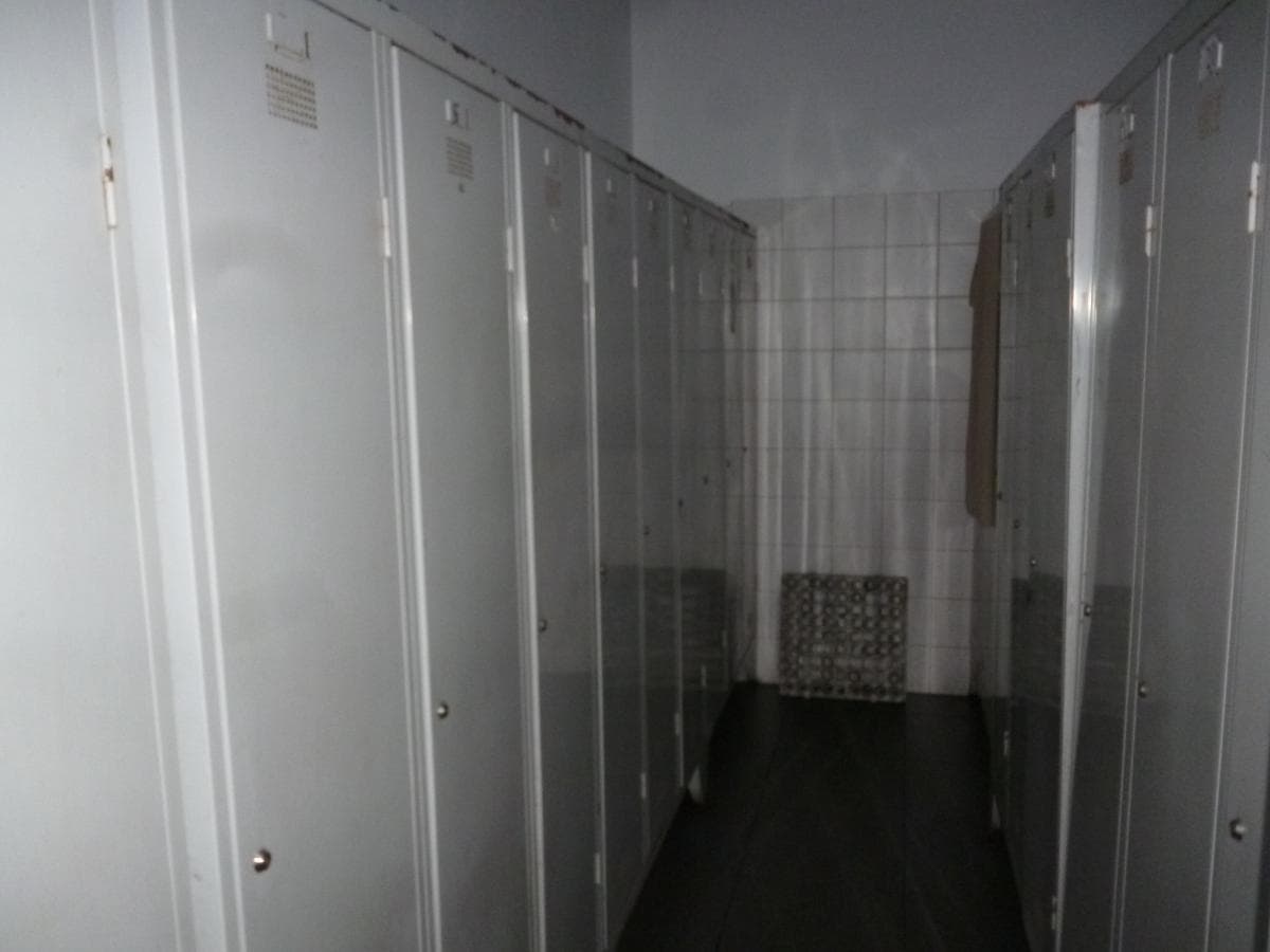 Estabelecimento Comercial · Transformação, reciclagem e refinação de alumínios e outros resíduos · Viana do Castelo — imagem 8