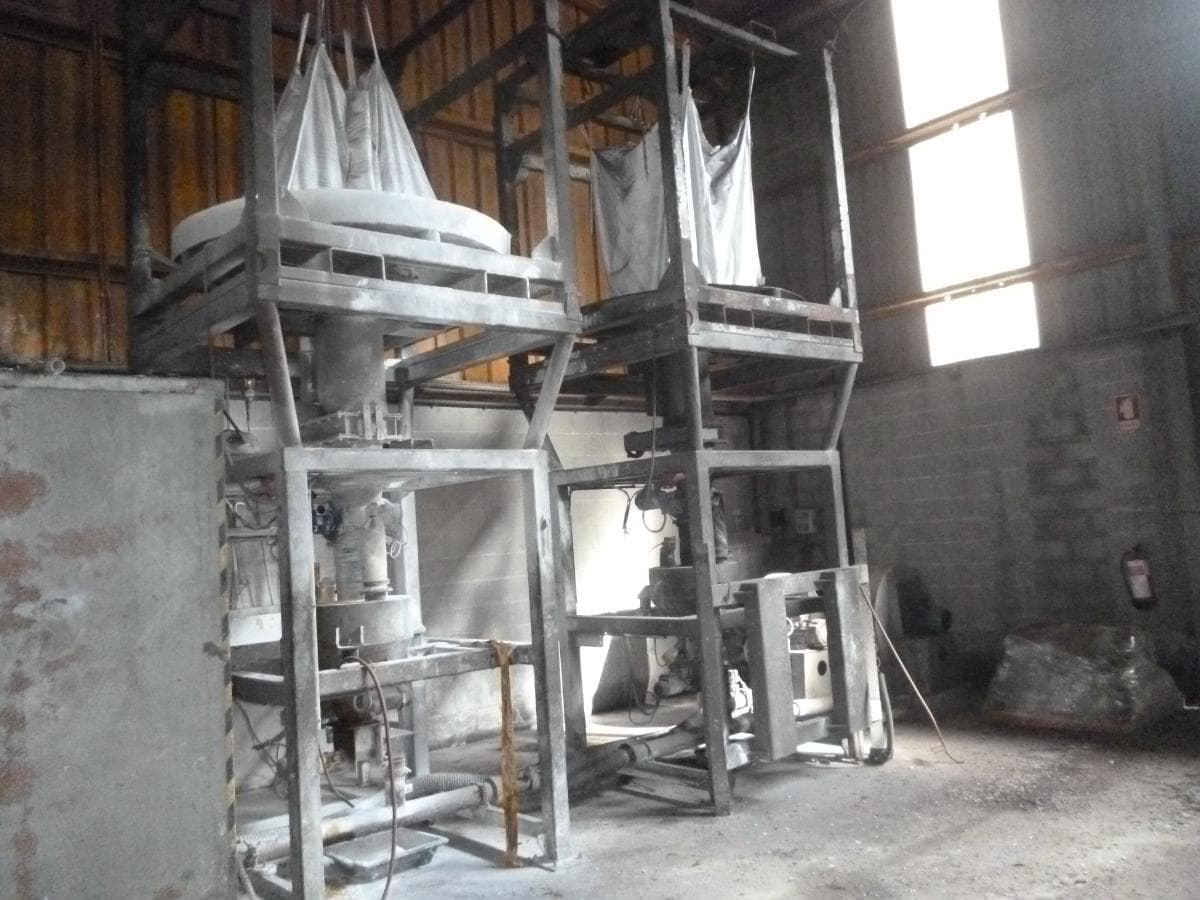 Estabelecimento Comercial · Transformação, reciclagem e refinação de alumínios e outros resíduos · Viana do Castelo — imagem 105