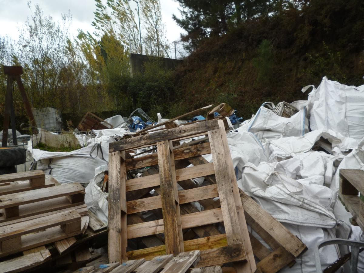 Estabelecimento Comercial · Transformação, reciclagem e refinação de alumínios e outros resíduos · Viana do Castelo — imagem 115