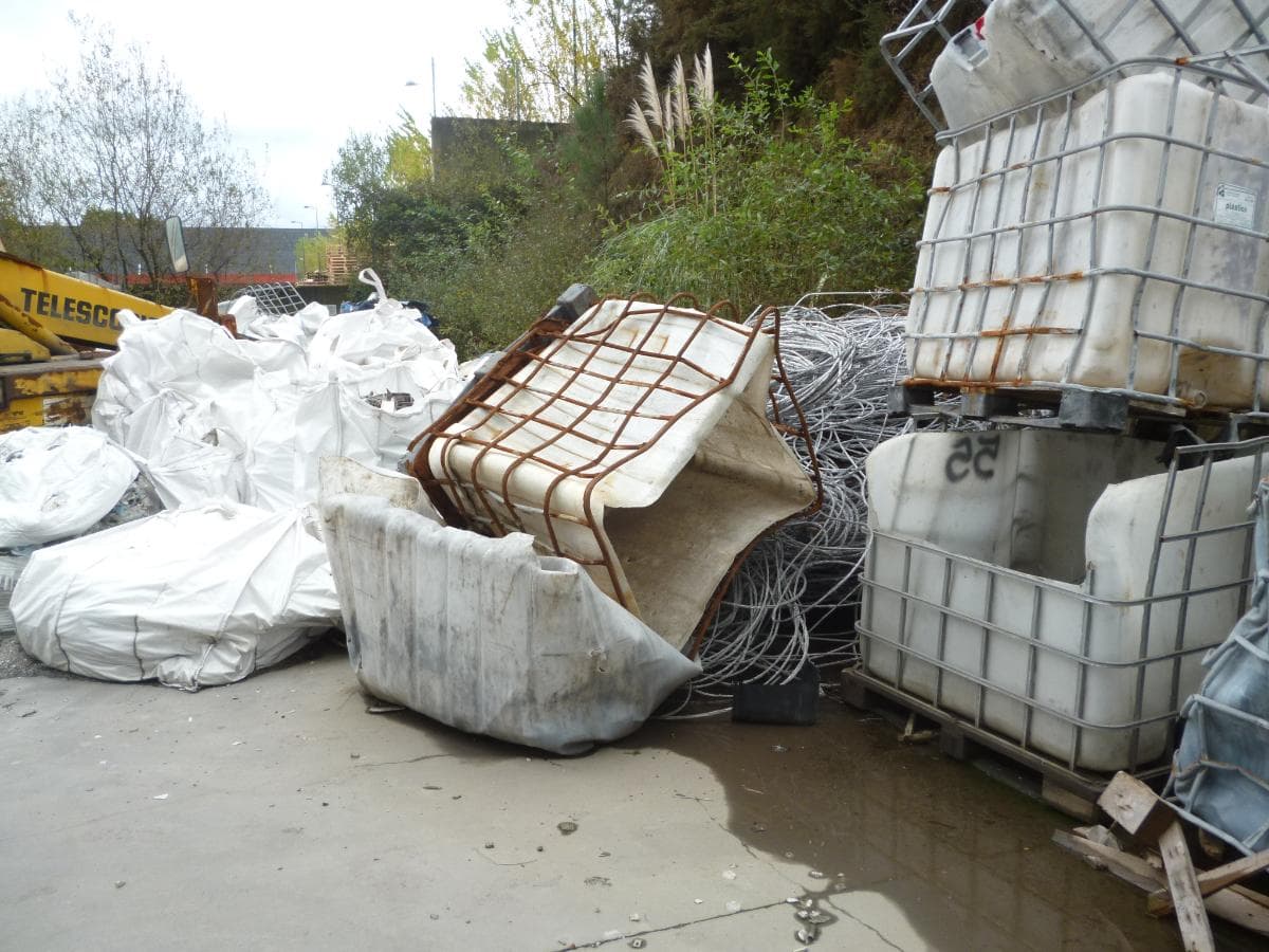 Estabelecimento Comercial · Transformação, reciclagem e refinação de alumínios e outros resíduos · Viana do Castelo — imagem 65