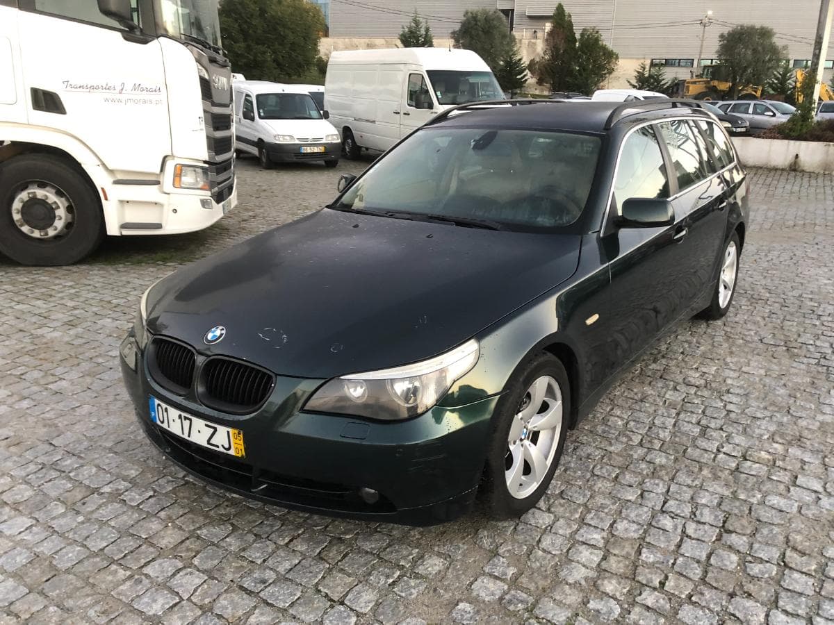 BMW 525D Touring · Ano 2005 — image 2