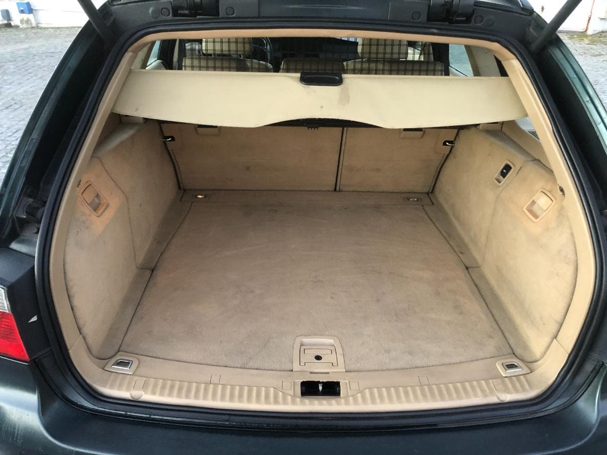 BMW 525D Touring · Ano 2005 — image 9