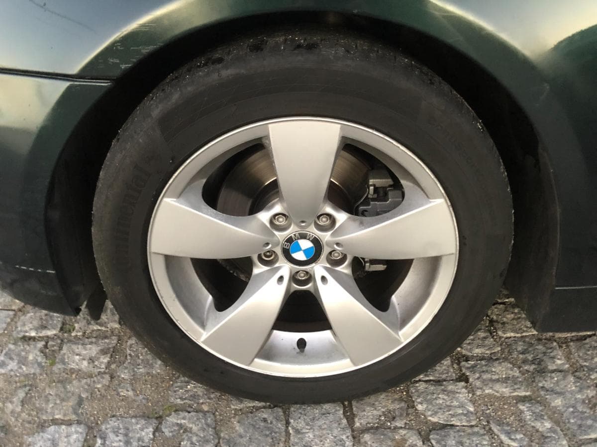 BMW 525D Touring · Ano 2005 — image 17