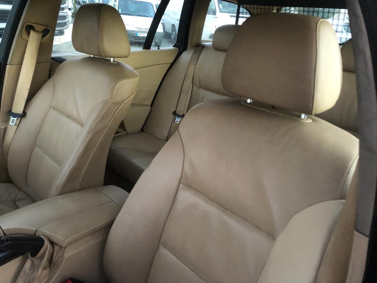 BMW 525D Touring · Ano 2005 — image 23