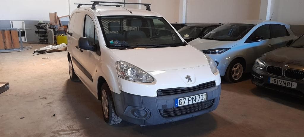 Peugeot Partner · Año 2015 — imagen 1