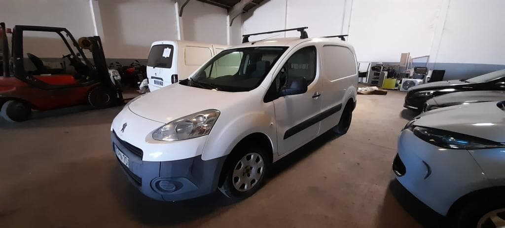 Peugeot Partner · Año 2015 — imagen 2