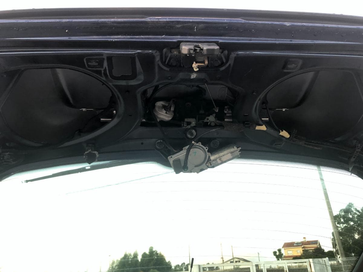 Audi  A4 · Ano 2001     89-07-SB · Paredes — imagem 10
