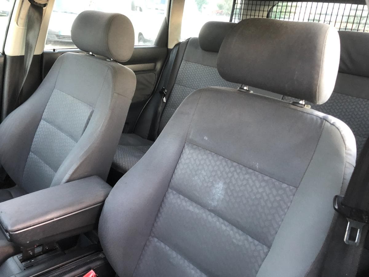 Audi  A4 · Ano 2001     89-07-SB · Paredes — imagem 25