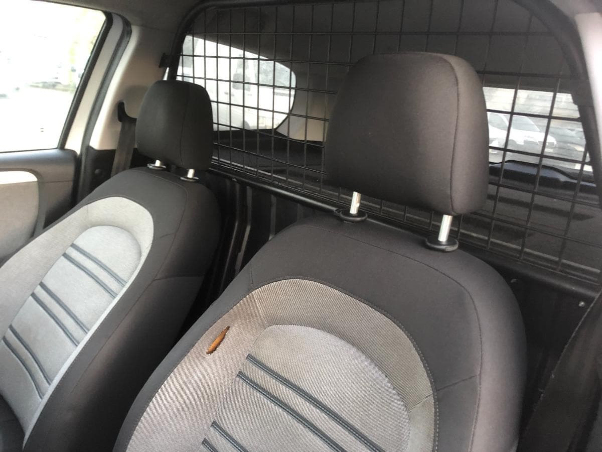 Fiat Punto Van 199 · Ano 2010 — imagem 18
