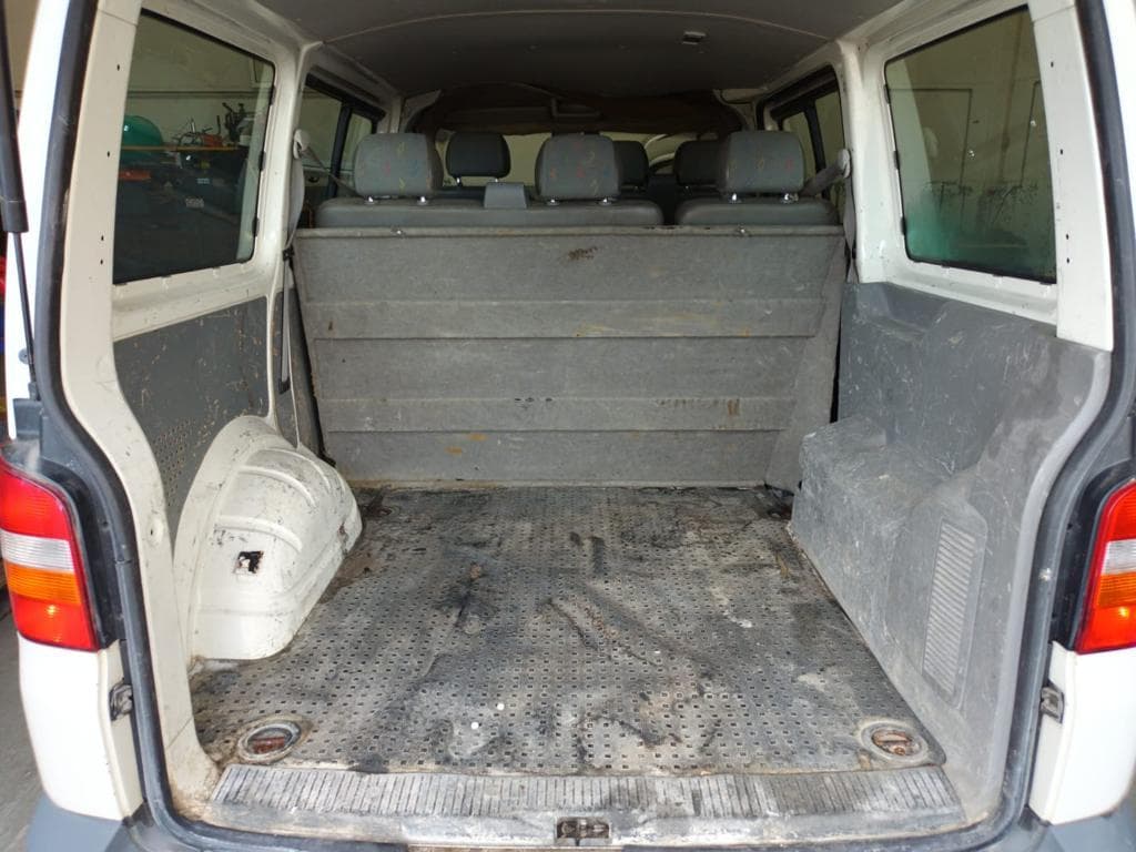 Volkswagen Transporter T5 1.9 TDI · Ano 2004 — imagen 14