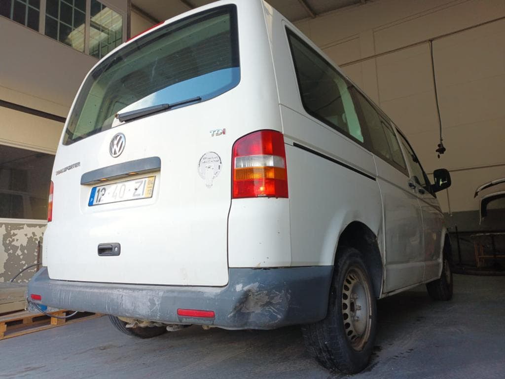 Volkswagen Transporter T5 1.9 TDI · Ano 2004 — imagen 18