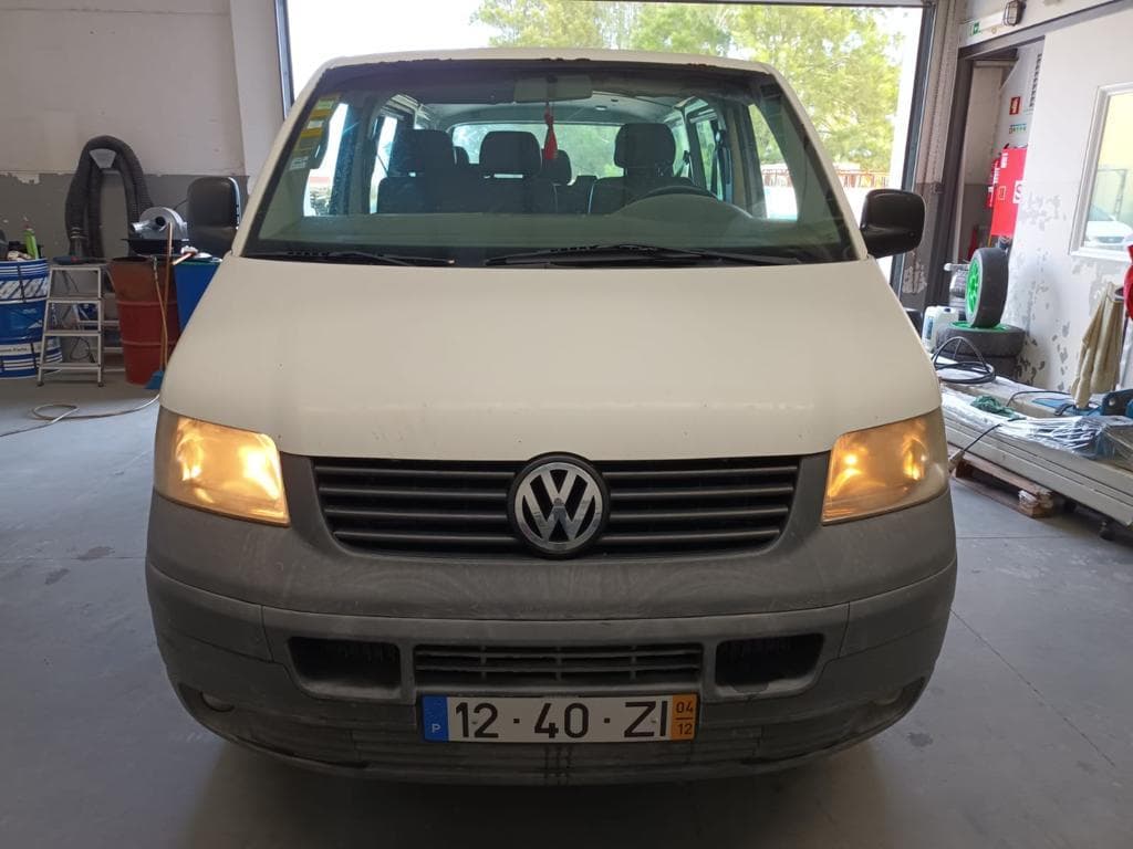 Volkswagen Transporter T5 1.9 TDI · Ano 2004 — imagen 6