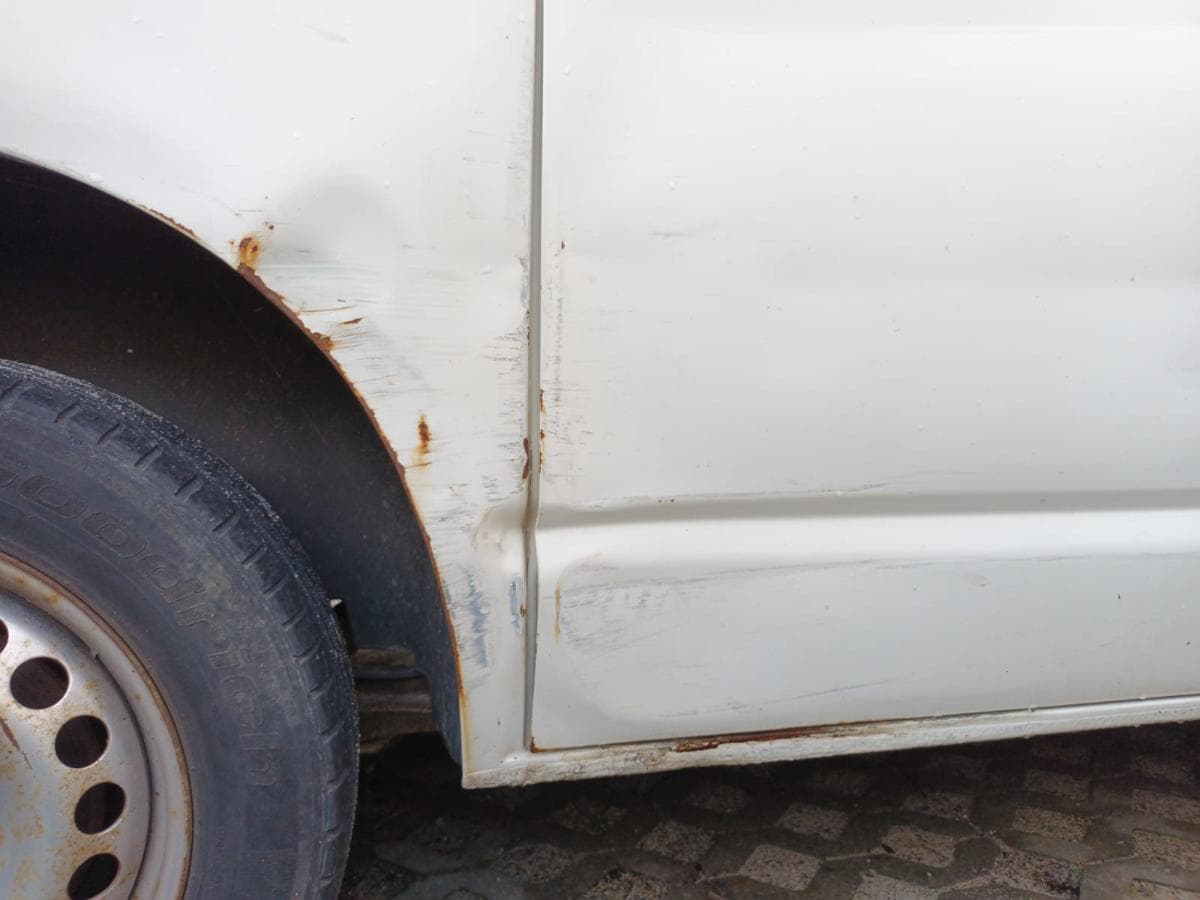 Volkswagen Transporter T5 1.9 TDI · Ano 2004 — imagen 19