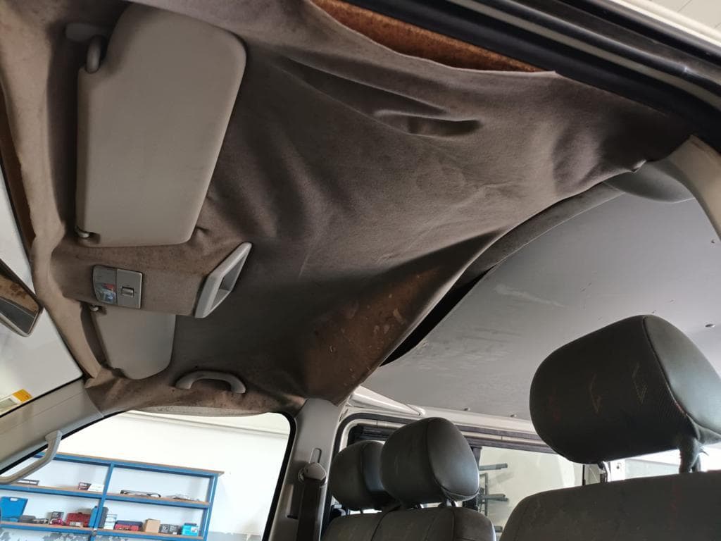 Volkswagen Transporter T5 1.9 TDI · Ano 2004 — imagen 25