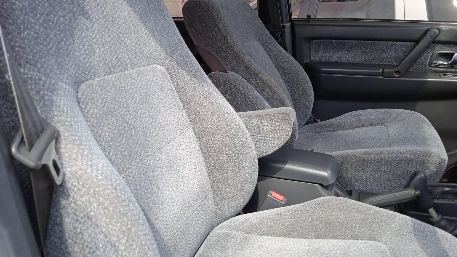 Mitsubishi Pajero · — imagem 7