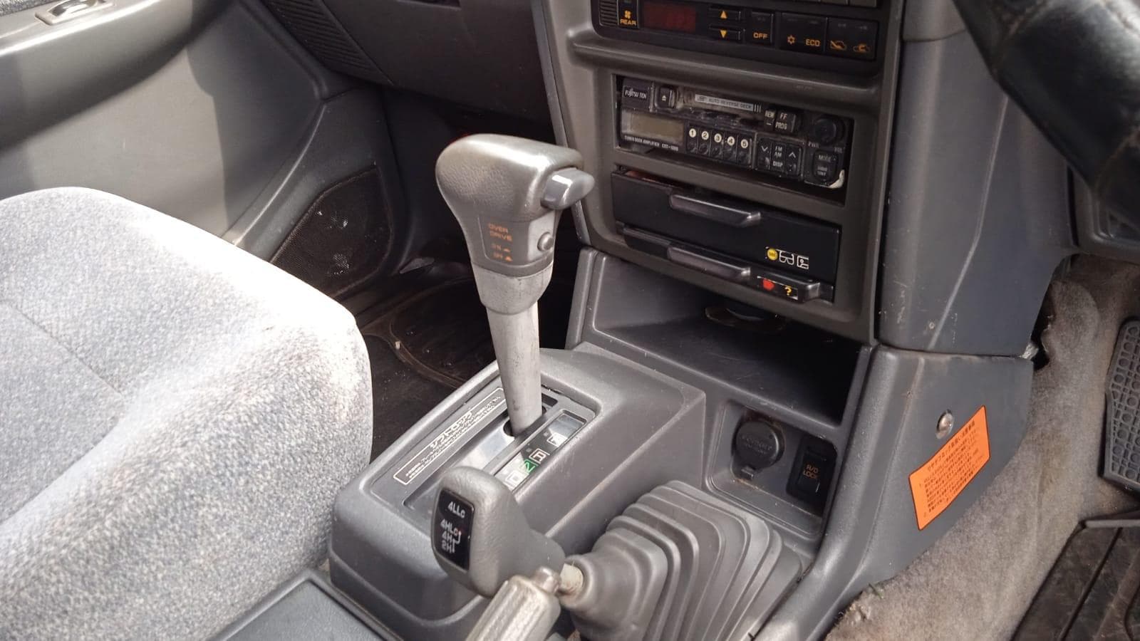 Mitsubishi Pajero · — imagem 8