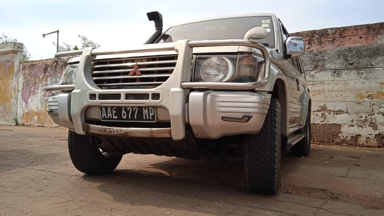 Mitsubishi Pajero · — imagem 15