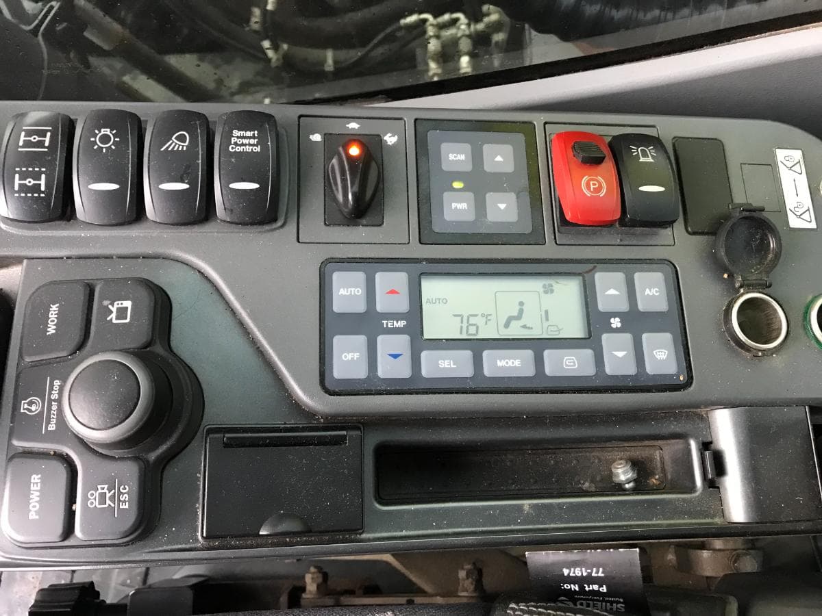 Giratória de Rodas Doosan DX 170 W-5 — imagen 16
