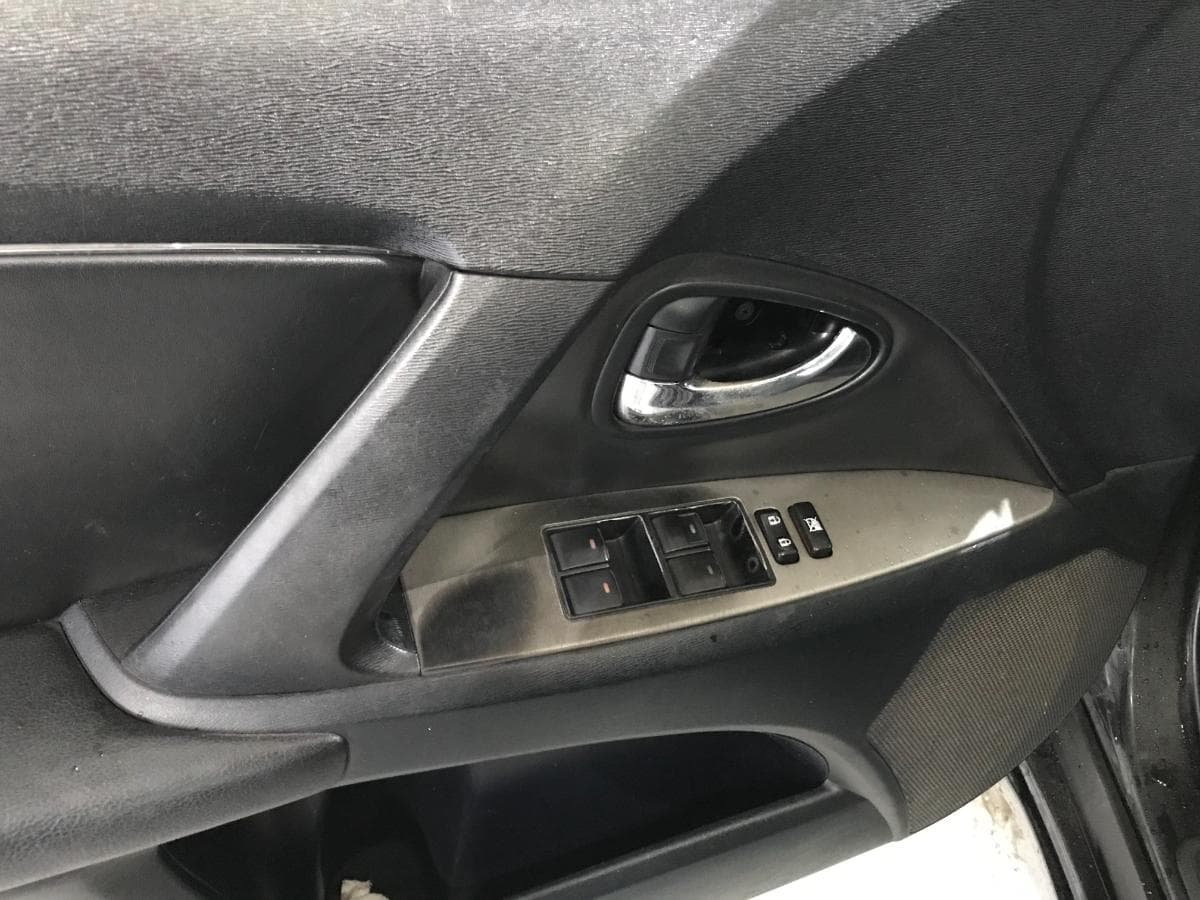 Toyota Avensis 2.0 D-4D · Ano 2011 — imagen 17