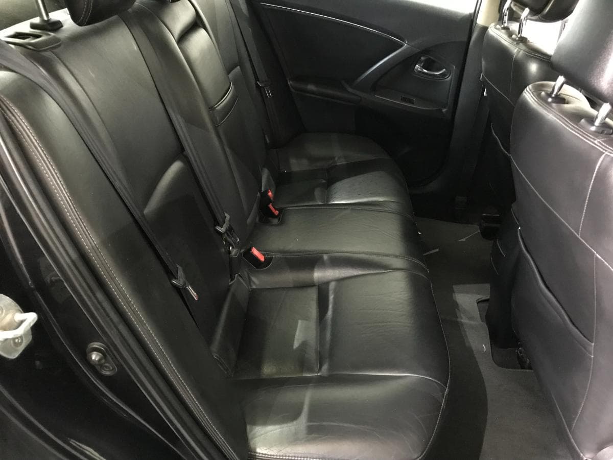Toyota Avensis 2.0 D-4D · Ano 2011 — imagen 20