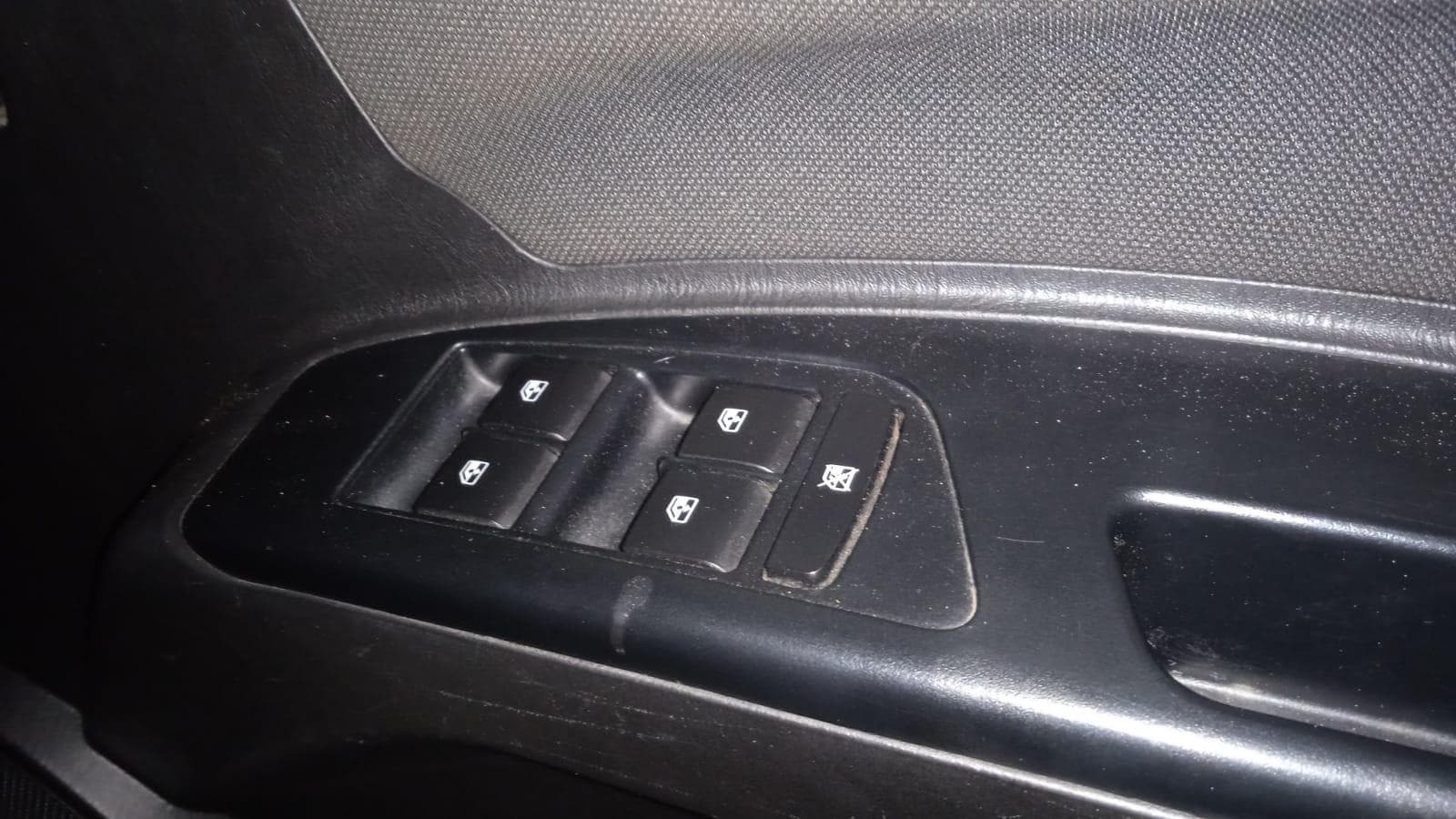 Mahindra Scorpio · — imagen 10