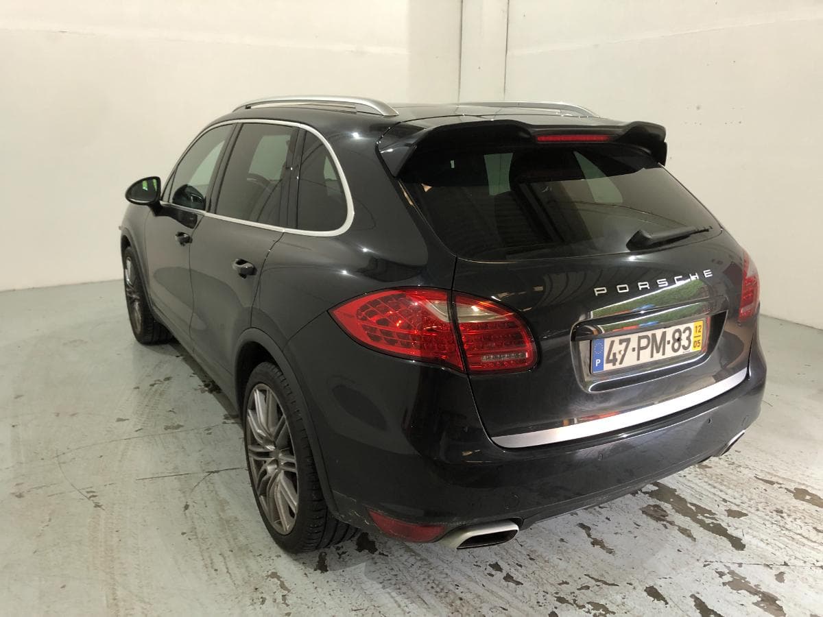 Porsche Cayenne 3.0 D · Ano 2012 — imagen 6