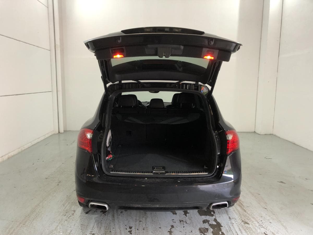 Porsche Cayenne 3.0 D · Ano 2012 — imagen 11