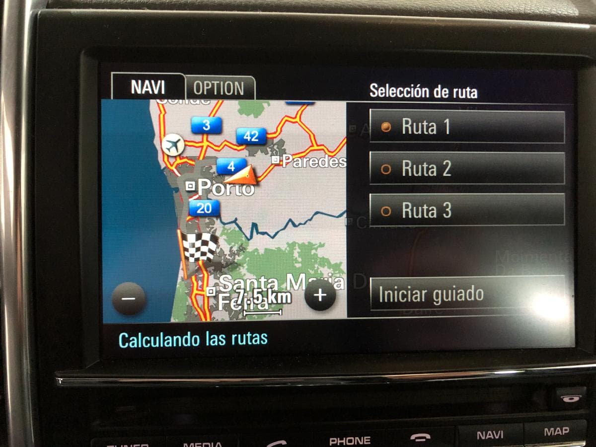 Porsche Cayenne 3.0 D · Ano 2012 — imagen 32
