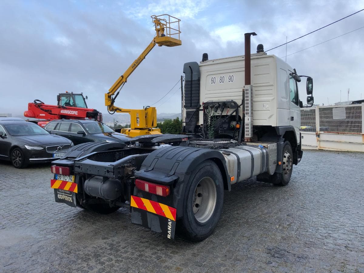 Volvo FMX 460 Ano 2011 · Ano 2011 — imagem 4