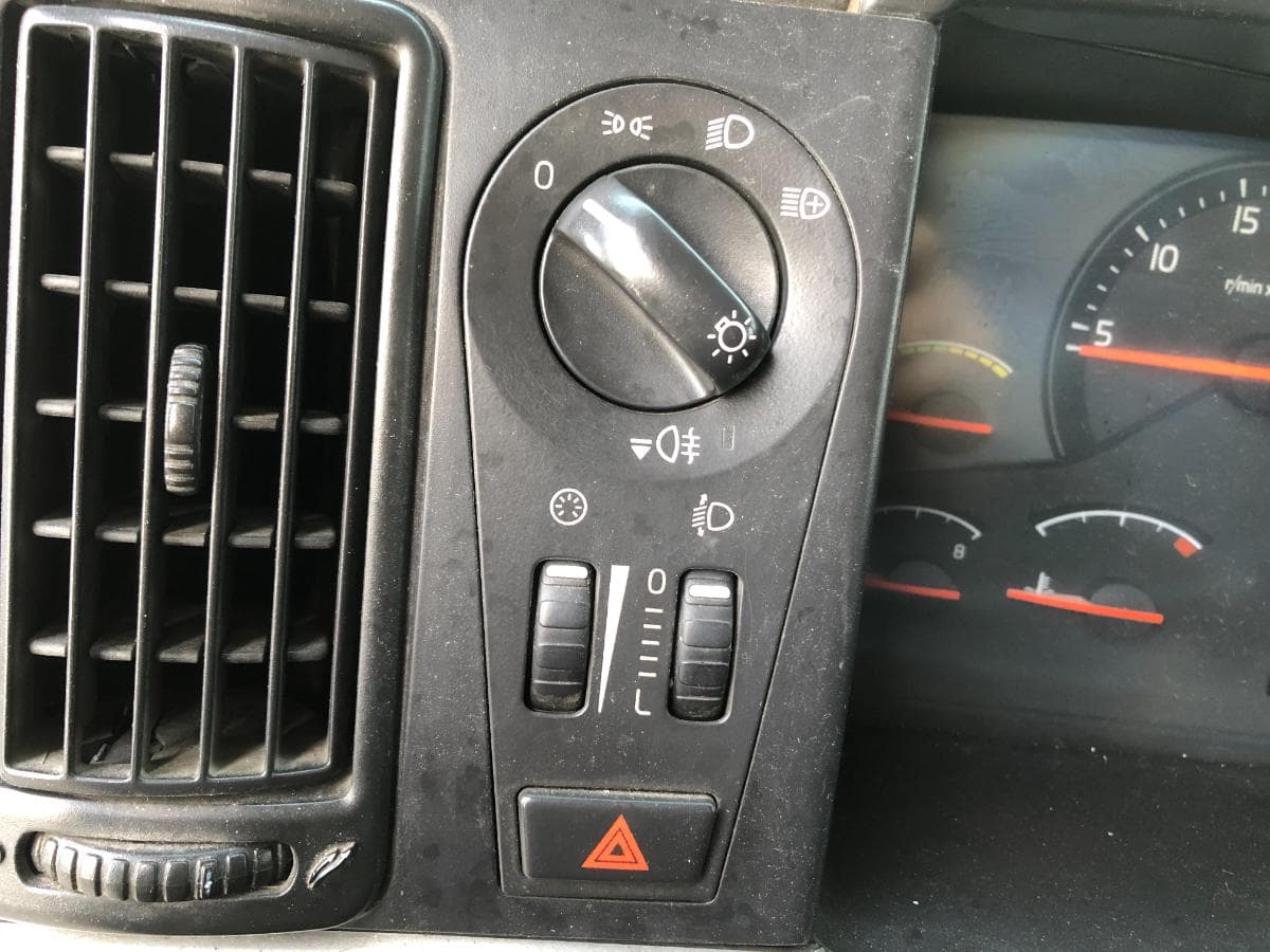 Volvo FMX 460 Ano 2011 · Ano 2011 — imagem 36