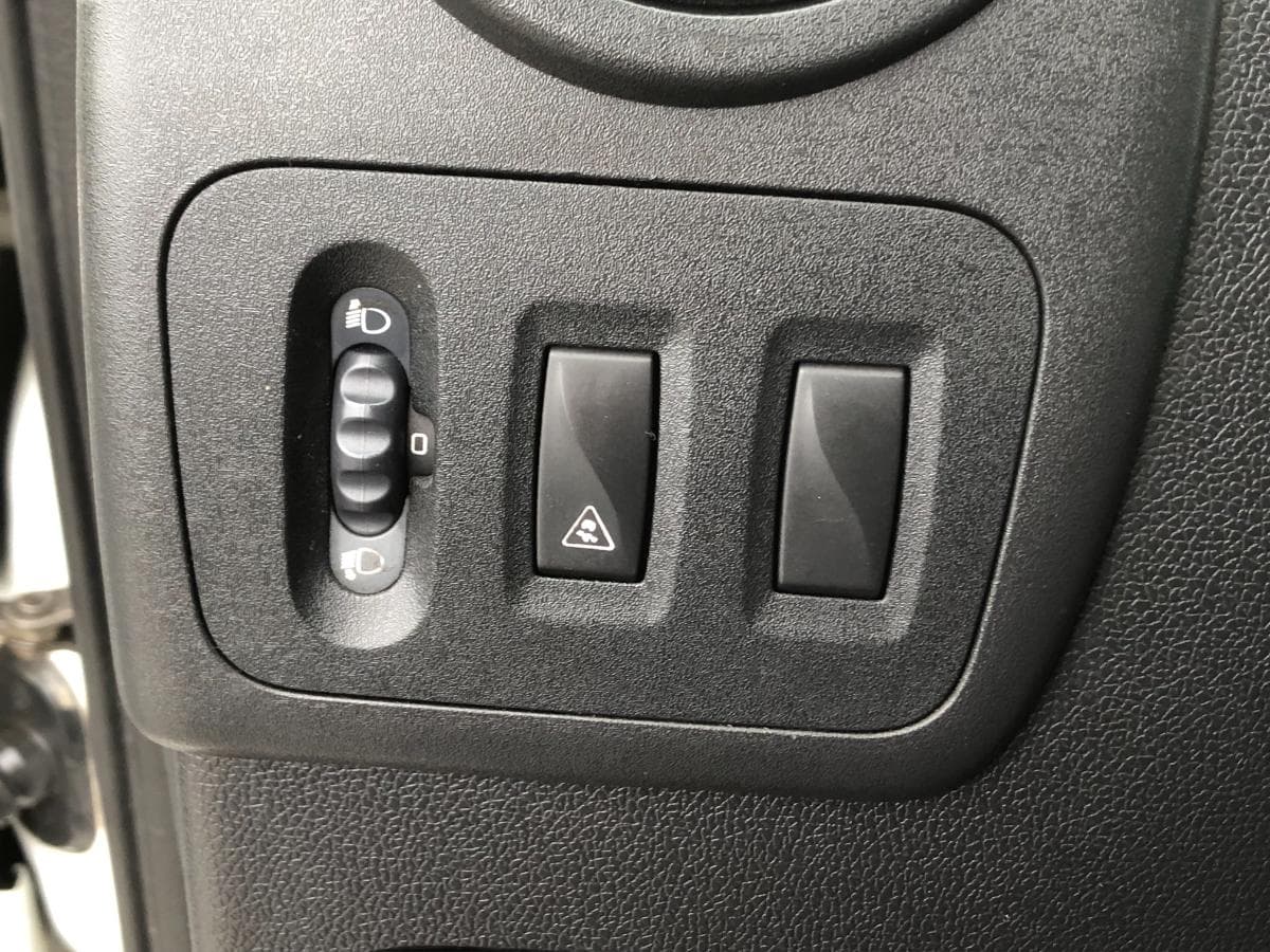 Renault Master · Ano 2010 — imagem 28