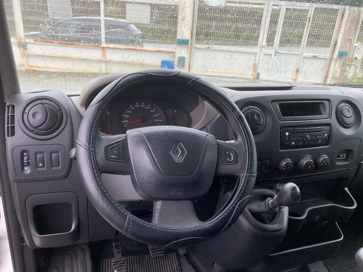 Renault Master · Ano 2010 — imagem 33