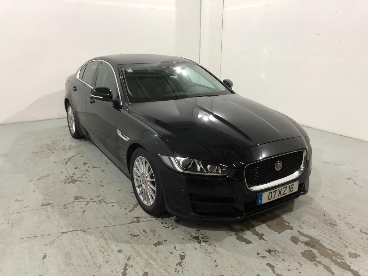 Jaguar XE 2.0 · Ano 2016 — imagen 1