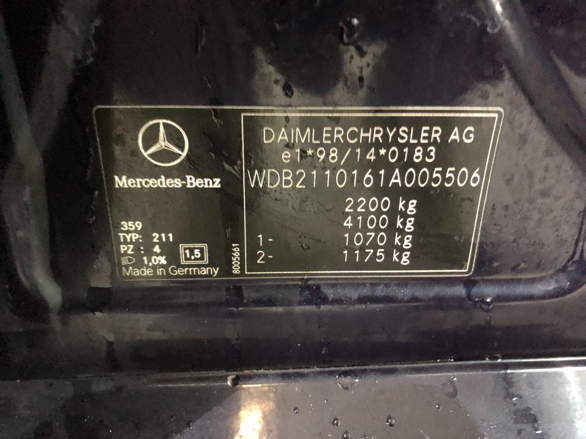 Mercedes-Benz E 270 · Ano 2002 — imagen 5