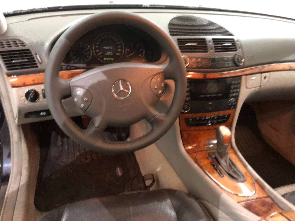 Mercedes-Benz E 270 · Ano 2002 — imagen 31
