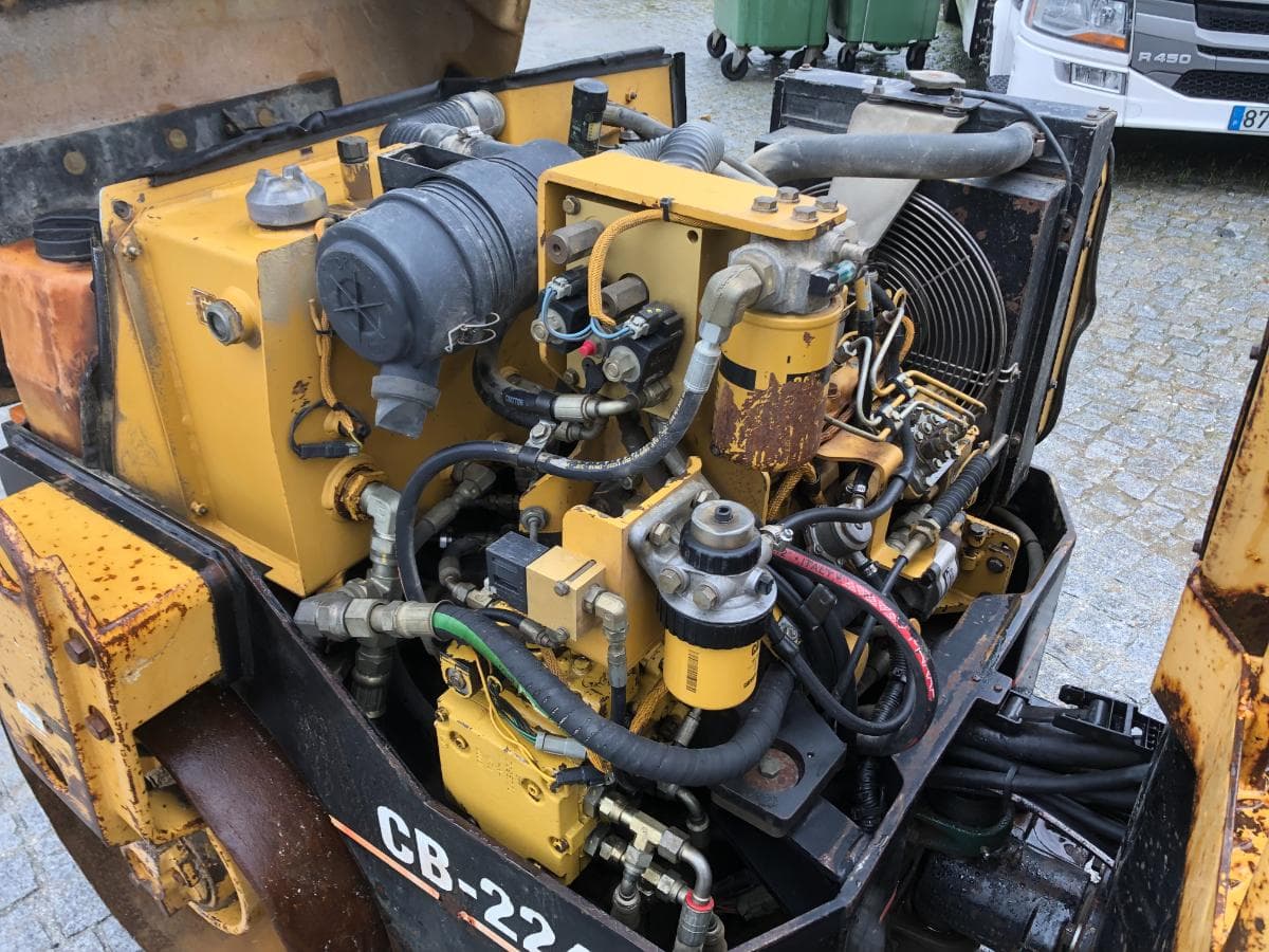 Cilindro CAT CB-224D — imagem 9