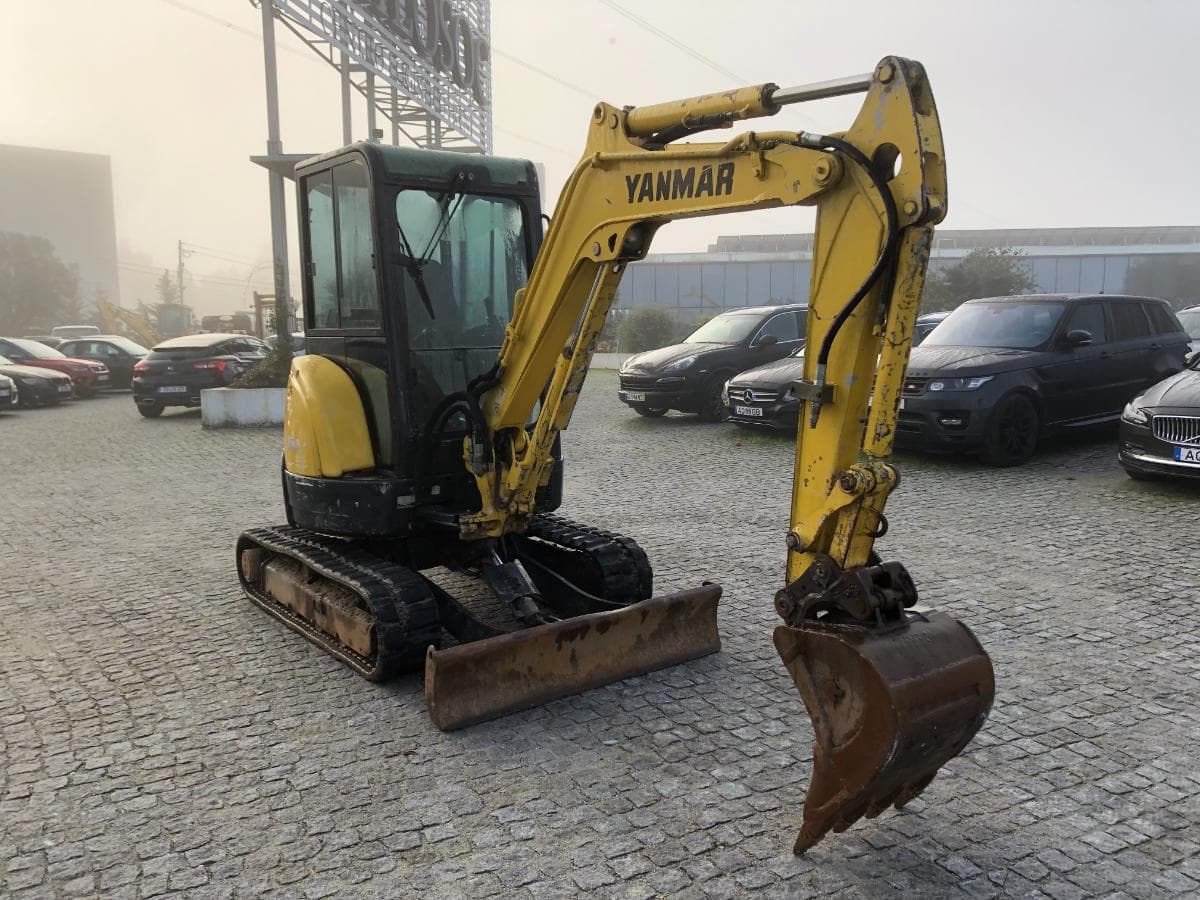 Mini giratória Yanmar Vio35 — imagem 1