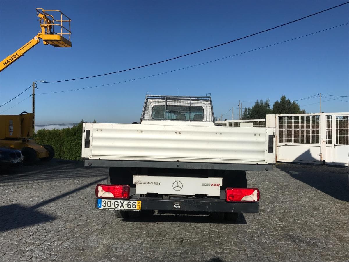 Mercedes-Benz Sprinter 518CDI · Ano 2008 — imagen 7