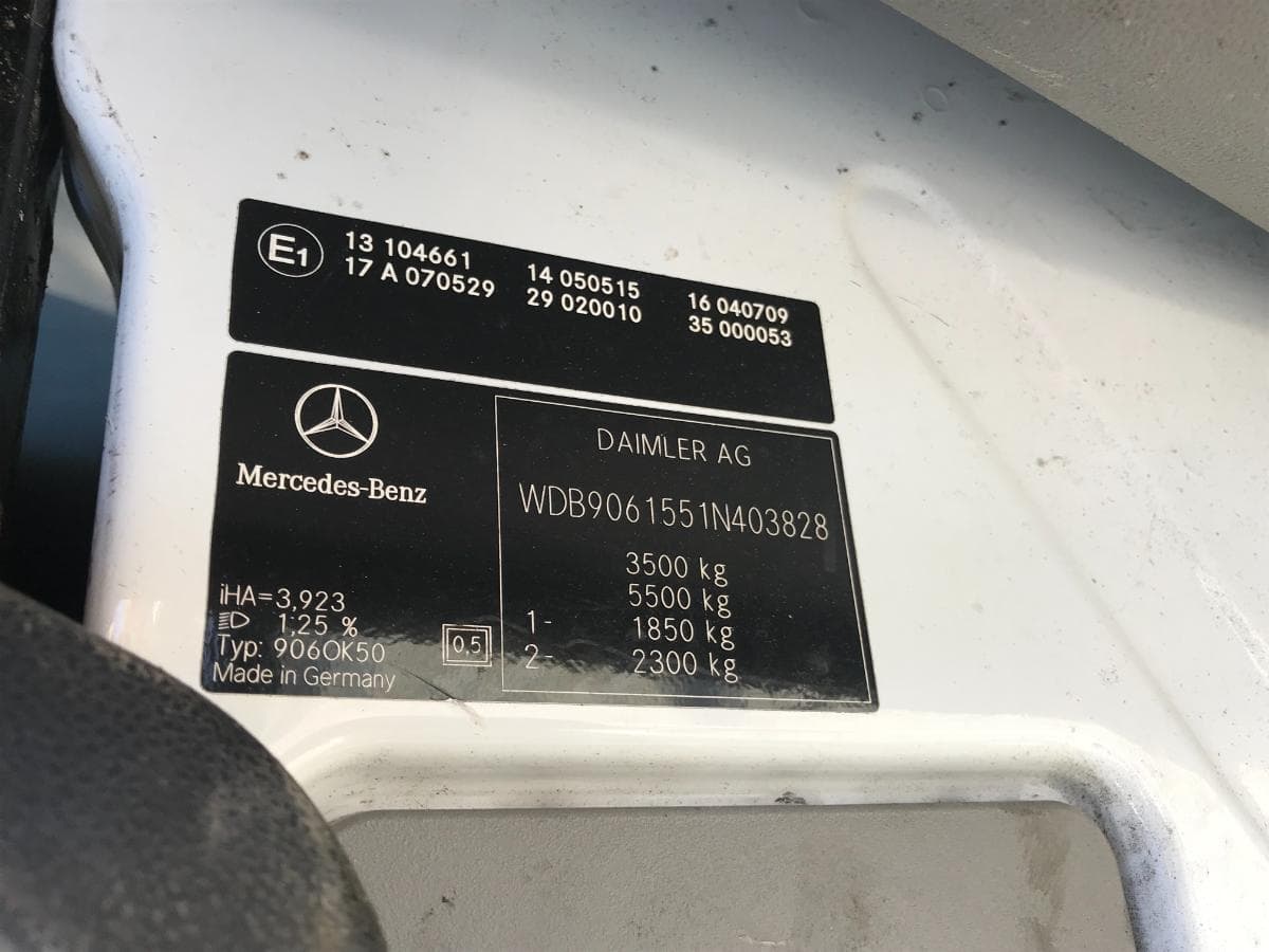 Mercedes-Benz Sprinter 518CDI · Ano 2008 — imagen 5