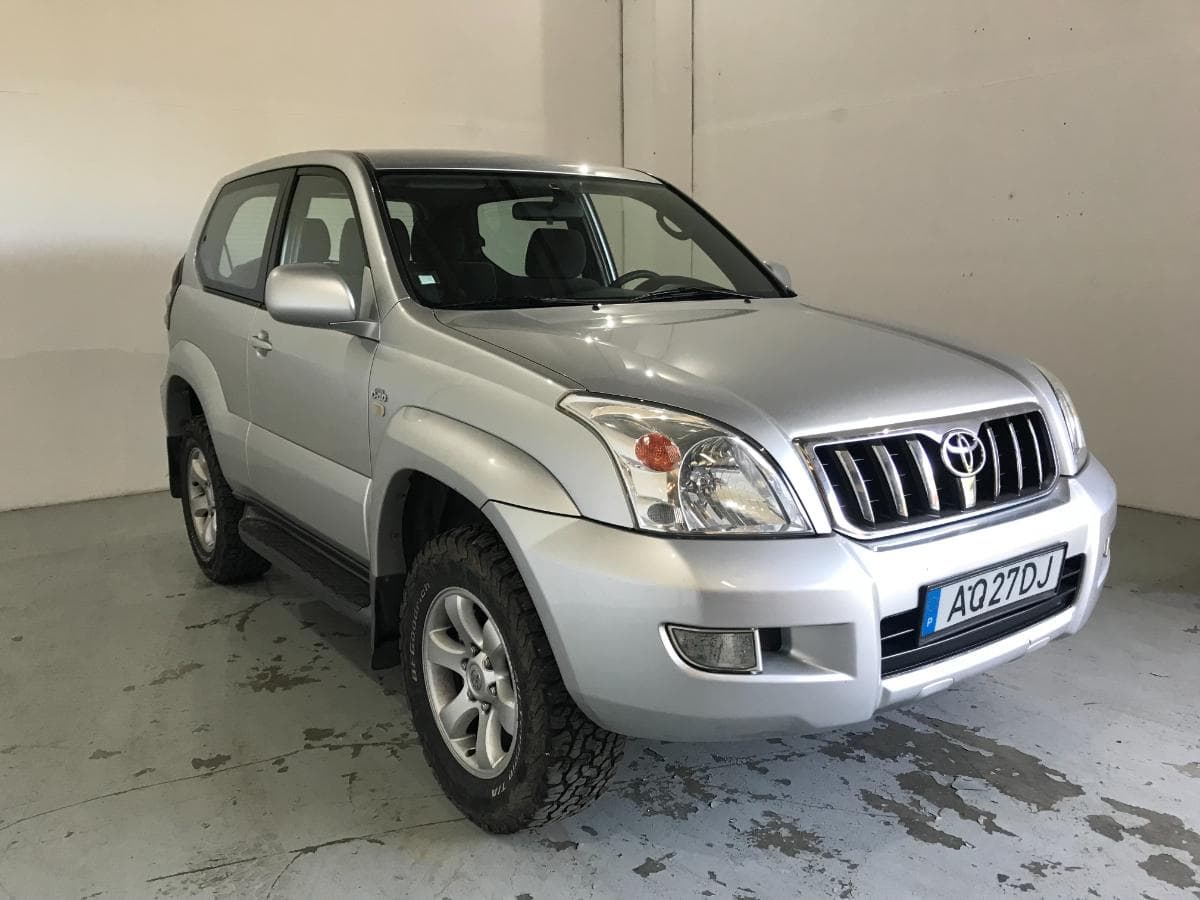 Toyota Land Cruiser 3.0 D4D · Ano 2003 — imagen 2