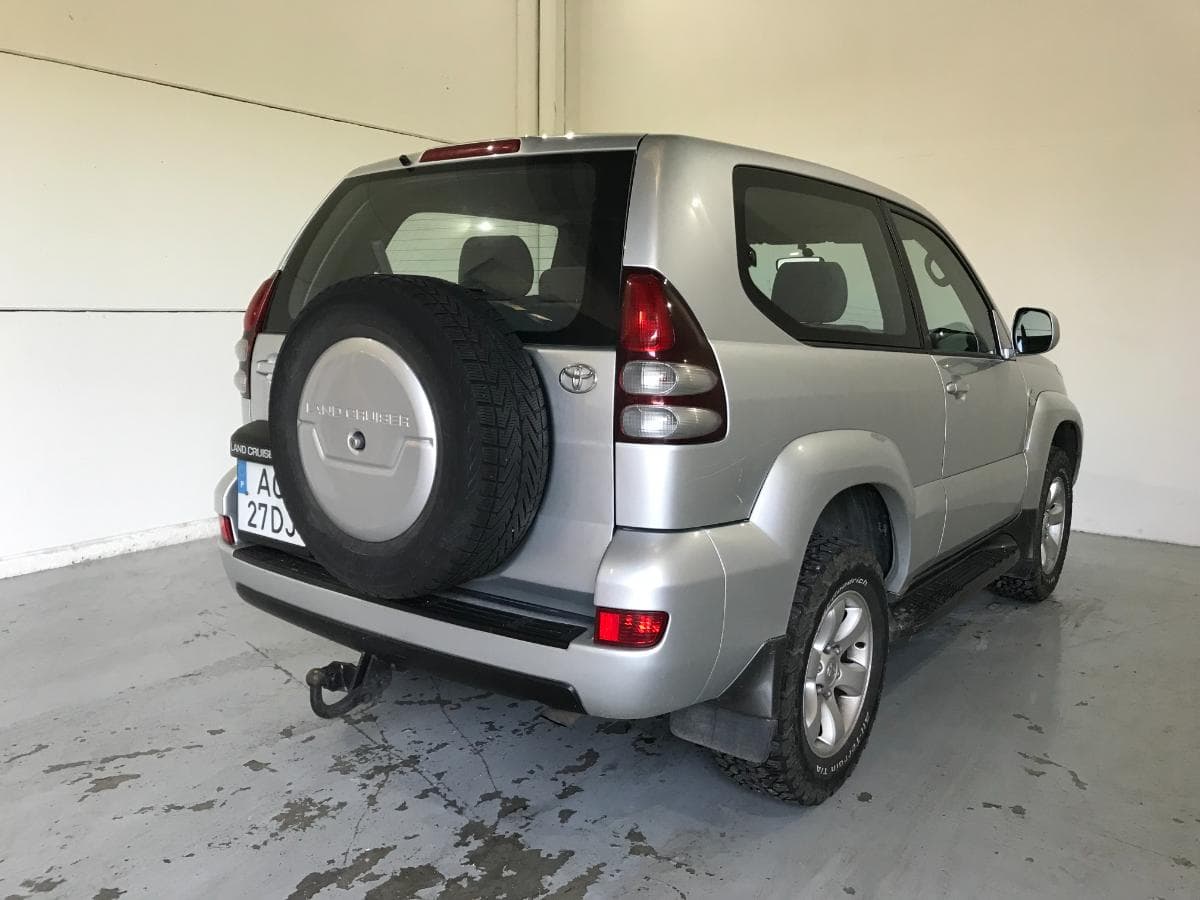 Toyota Land Cruiser 3.0 D4D · Ano 2003 — imagen 9
