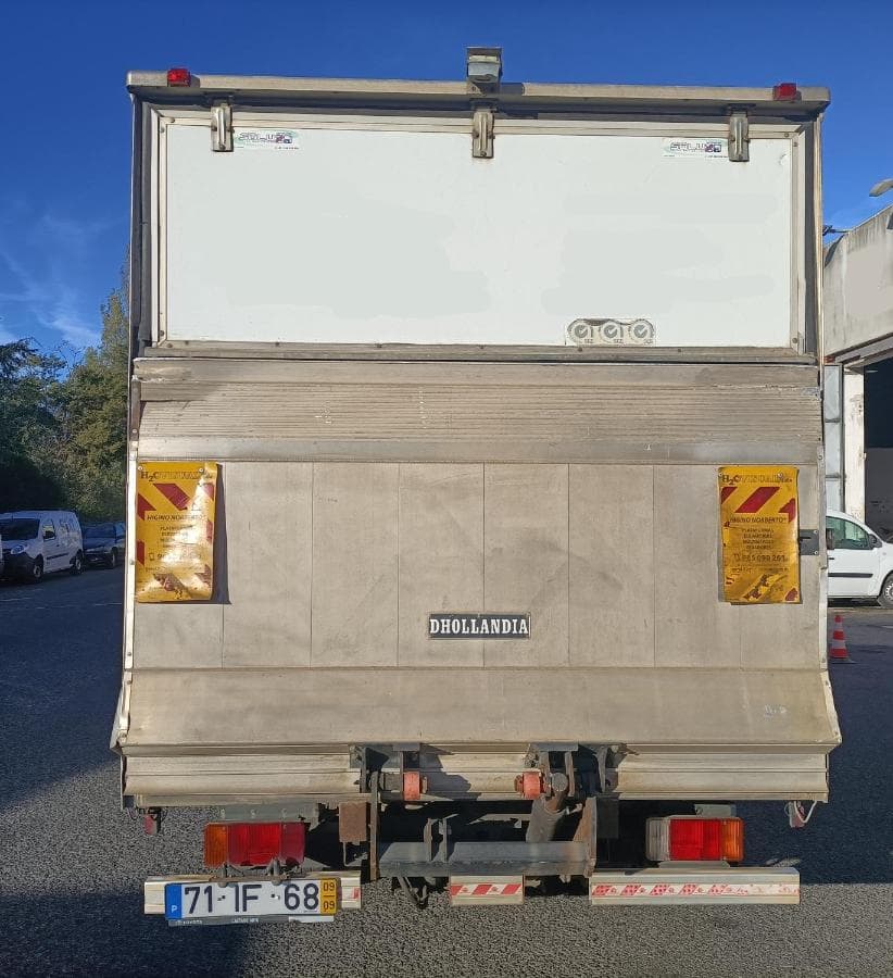 Toyota Dyna 35.33 D4D · Ano 2009 · Plataforma Elevatória — imagen 7