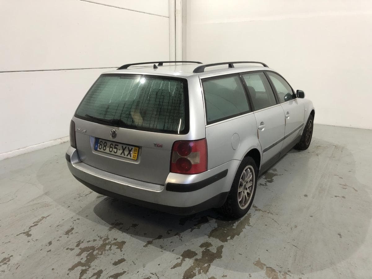 Volkswagen Passat 1.9 TDI· Ano 2001 — imagen 7
