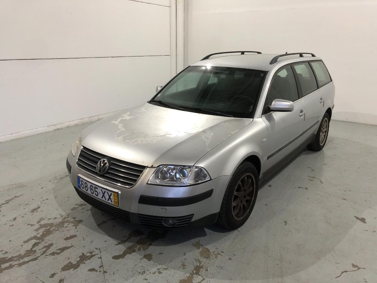 Volkswagen Passat 1.9 TDI· Ano 2001 — imagen 1