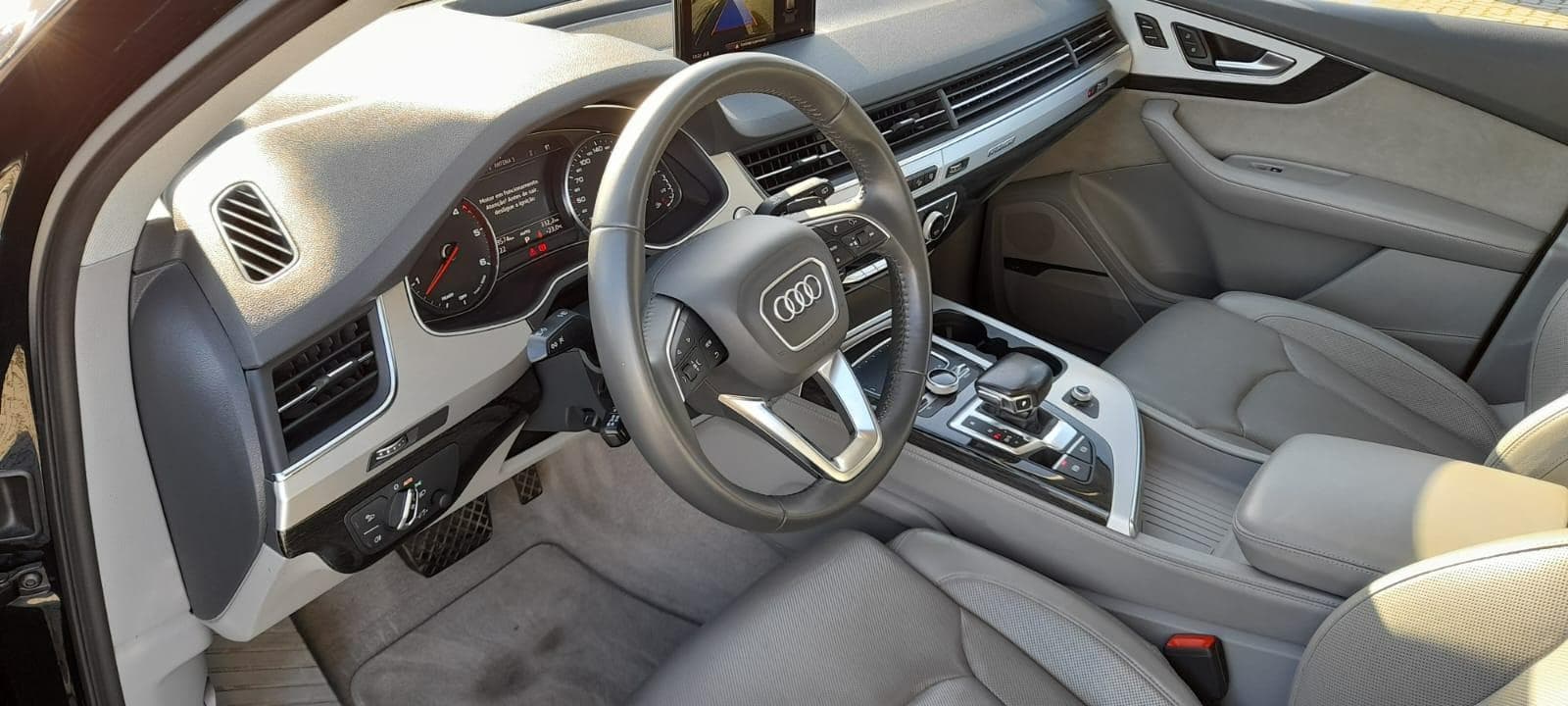 Audi Q7 3.0 TDI - 7 Lugares — imagen 17