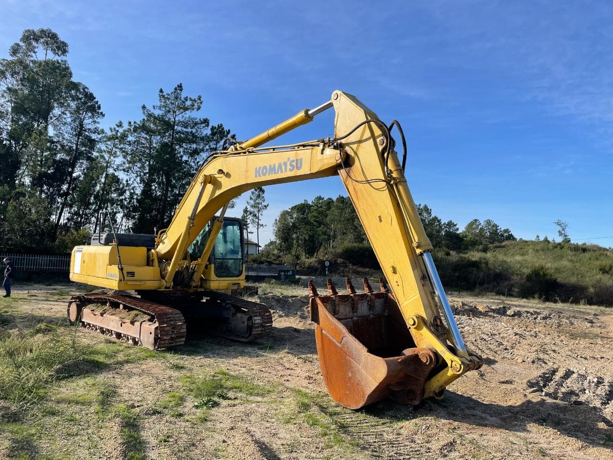 Escavadora Rastos Komatsu PC 340 — imagen 1