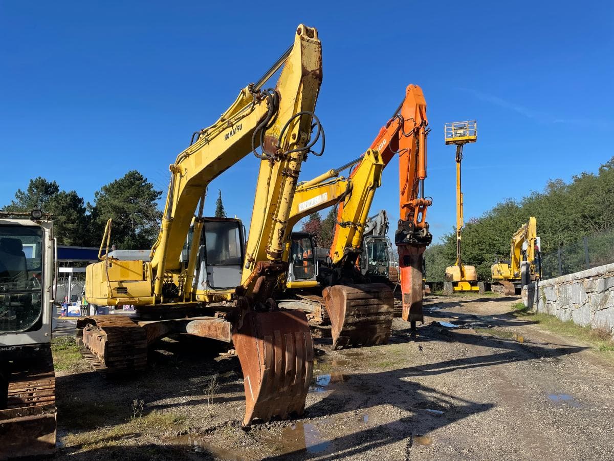 Escavadora Rastos Komatsu PC 210 LC-6K — imagen 2