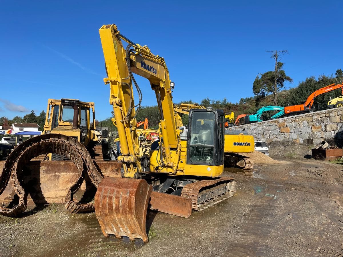 Mini Escavadora Rastos Komatsu PC 78 MR-6 — imagem 1