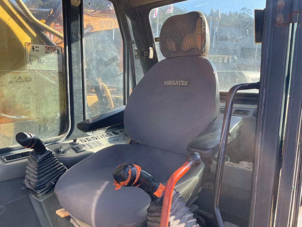 Escavadora Rastos Komatsu PC 240 LC-6K — imagen 5